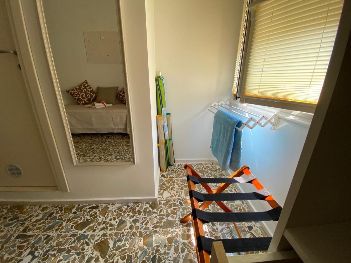 Rossocorallo Rooms อาลเกโร ภายนอก รูปภาพ